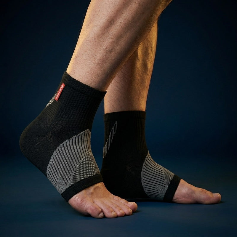SOLEUS Recovery Socks - comparison pro hero on dark backdrop, heel-covered open-toe